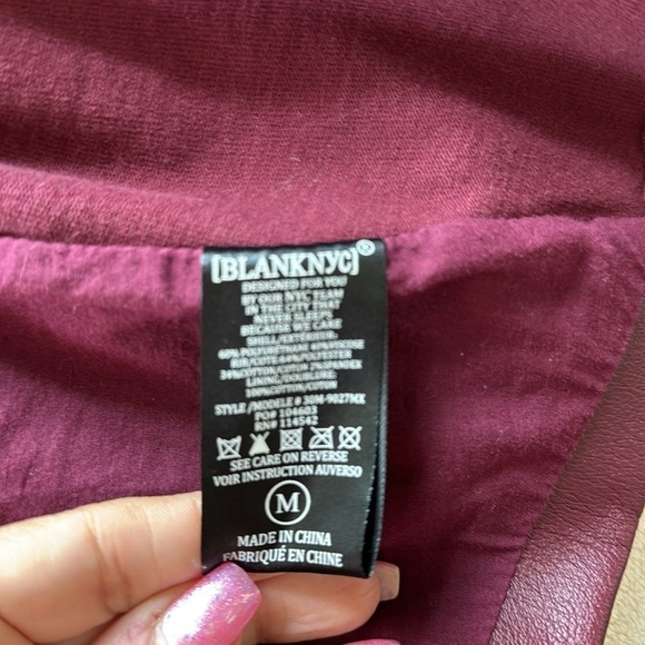 Blank NYC womens Size M Sunny Days Moto Jacket faux leather asymmetrical zip - Picture 5 of 9